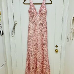 Elegant Pink Maxi Dress